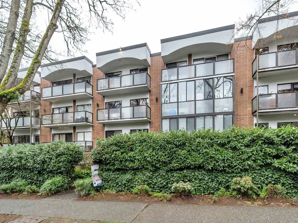 1535 Nelson St #108, Vancouver, BC V6G 1M2
