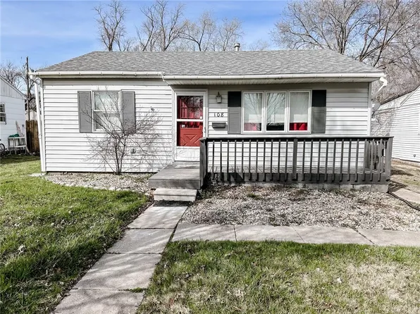 108 Patton St, Pana, IL 62557