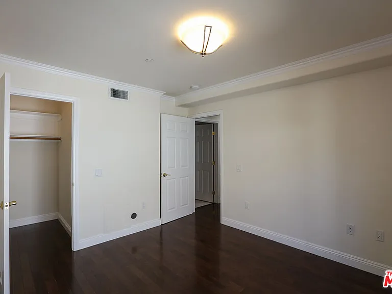 1171 Franklin St #104 — Photo 24
