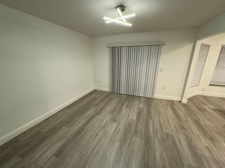 6553 Hidden Beach Cir — Photo 9