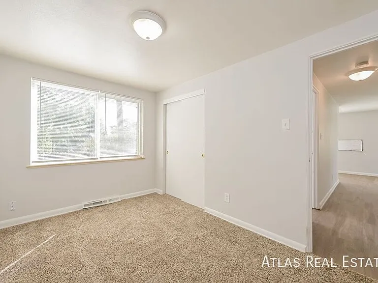800 N Miller Ct #4 — Photo 9
