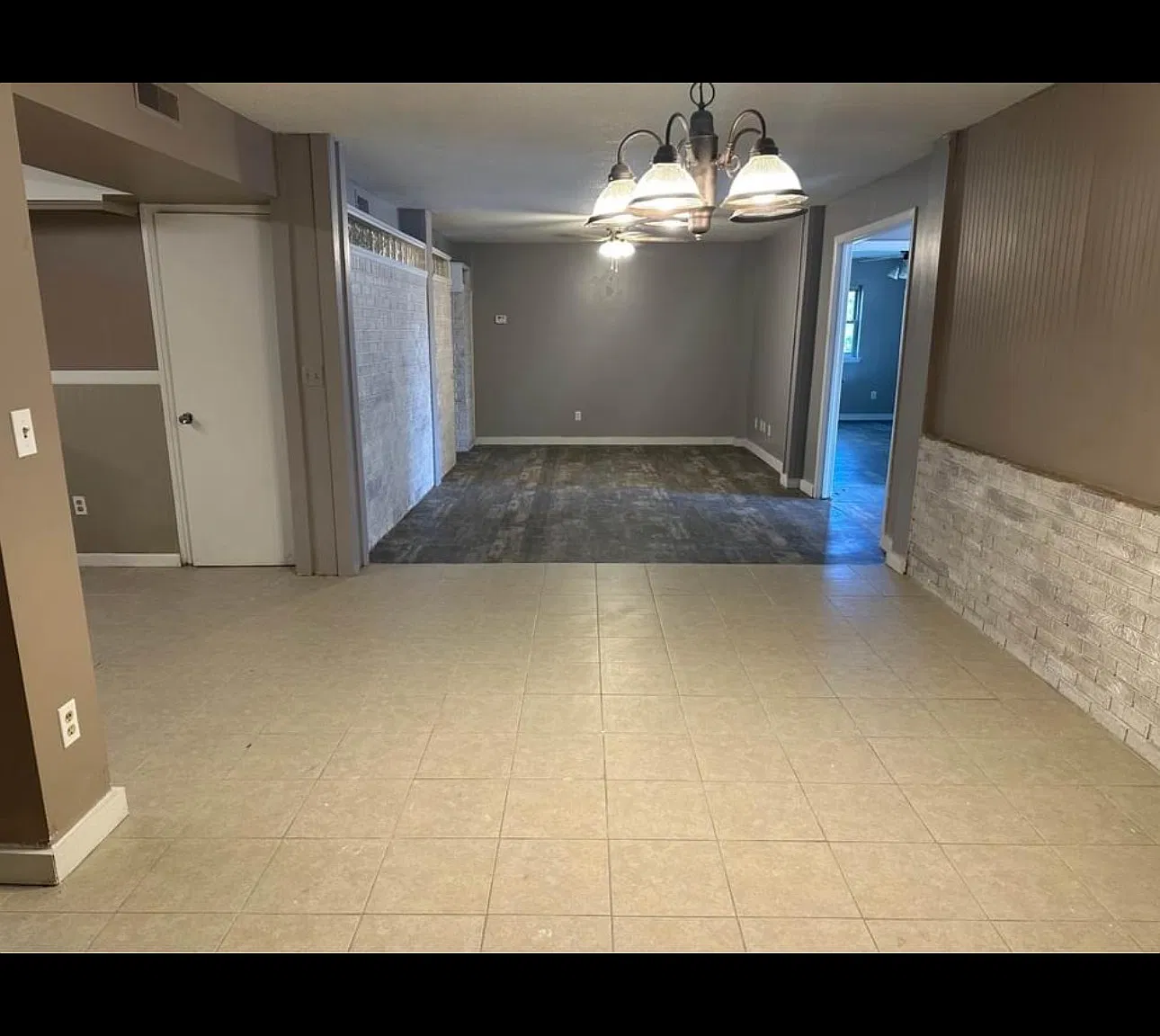 972 Kensington Rd — Photo 3