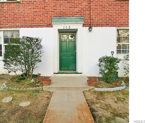1st image of 29 Fieldstone Dr APT C1