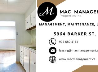 5964 Barker St #17, Niagara Falls, ON L2G 1Y4