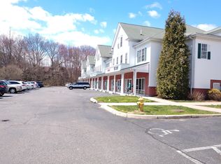 670 Boston Post Rd APT 2, Milford, CT 06460