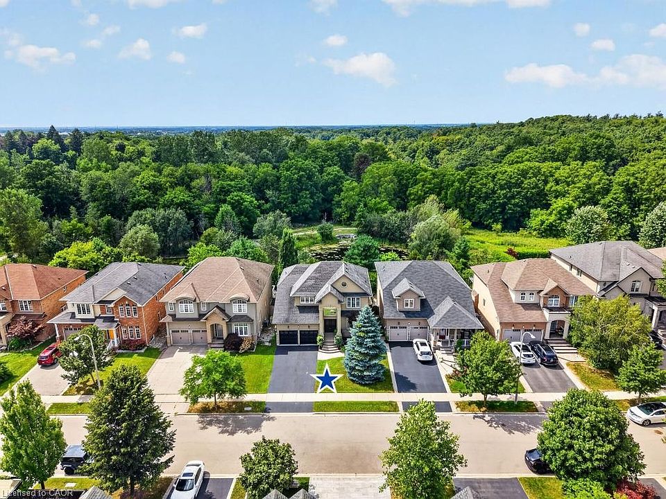 1st image of 483 Valridge Dr