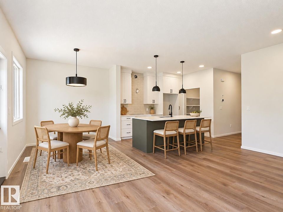1st image of 119 Hilton Cv