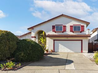 124 Walnut Ct, Hercules, CA 94547
