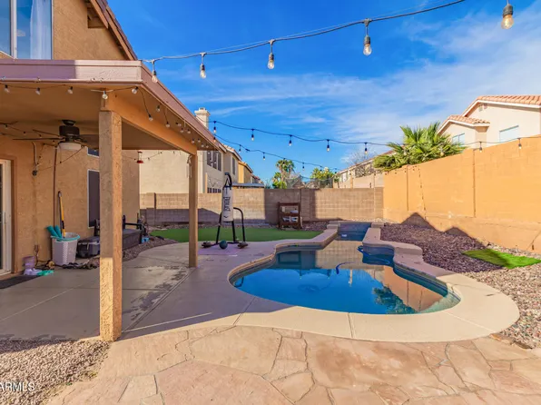 2914 E WINDSONG Drive, Phoenix, AZ 85048