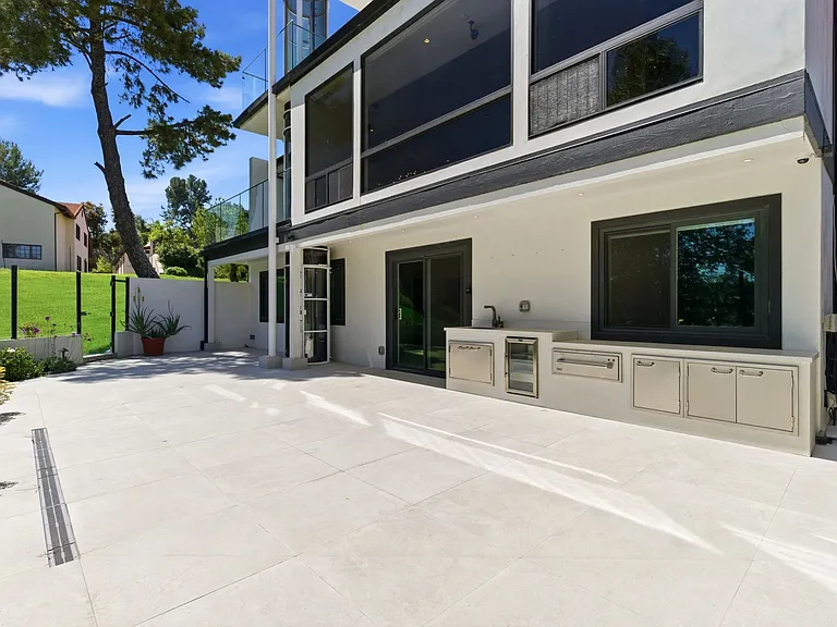 4520 Park Cordero — Photo 36