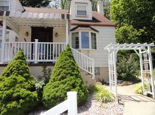 5672 Horning Rd, Pittsburgh, PA 15236