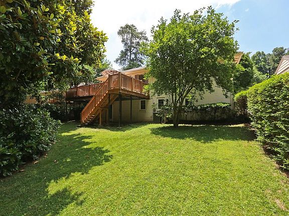 2nd image of 1254 Briar Hills Dr