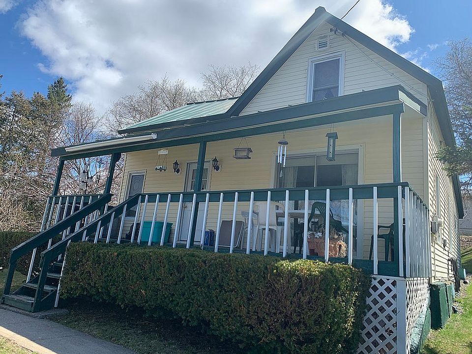 1st image of 90 Cossey St