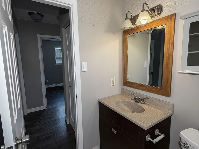 80 Kipling Cres — Photo 18