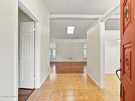 3rd image of 3408 Flinthaven Rd