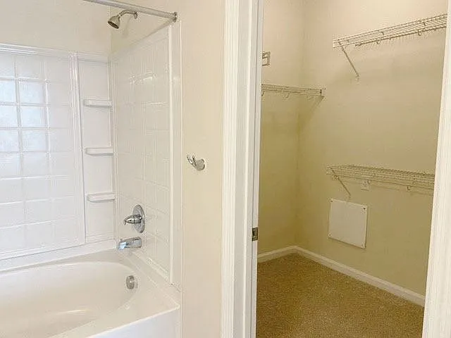 Clairmont at Hillandale — Photo 124