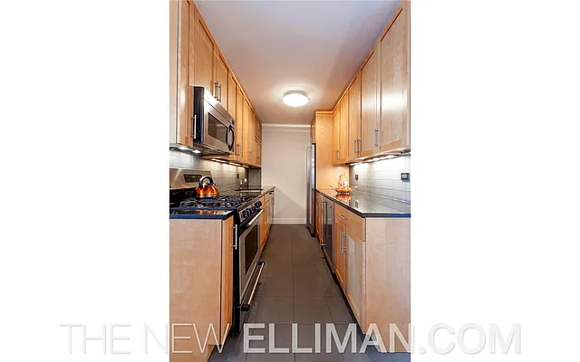 Sold by Douglas Elliman | media 13