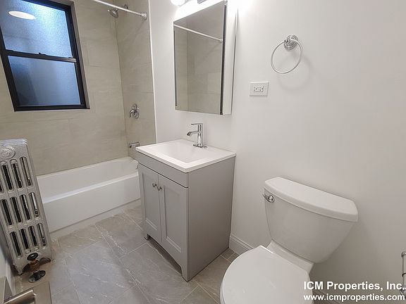 3rd image of 1603 W Sunnyside Ave #1N