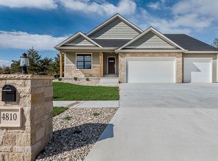 4810 Nature Ave, Manhattan, KS 66502