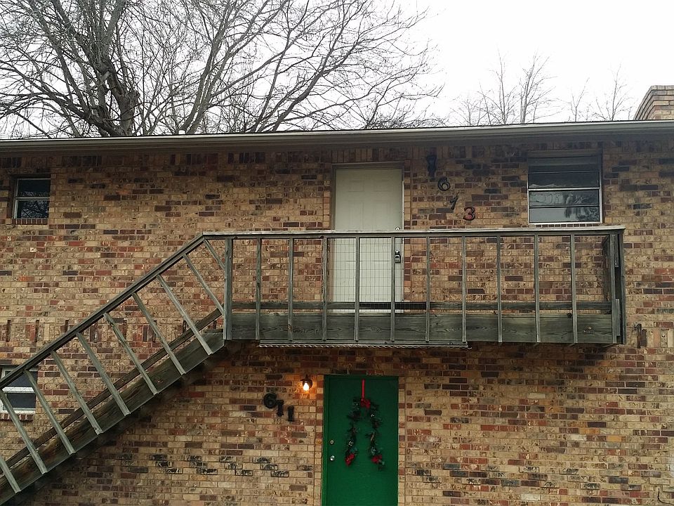 1st image of 613 Grim St