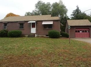 63 Juniper Dr, Springfield, MA 01119