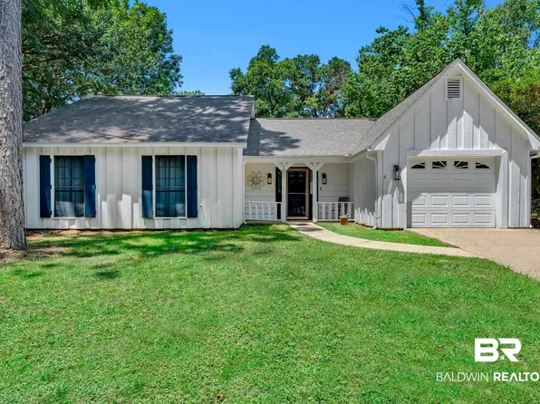 105 Montclair Loop, Daphne, AL 36526