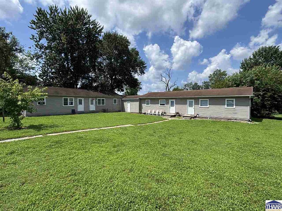 1st image of 6948 N 32nd St