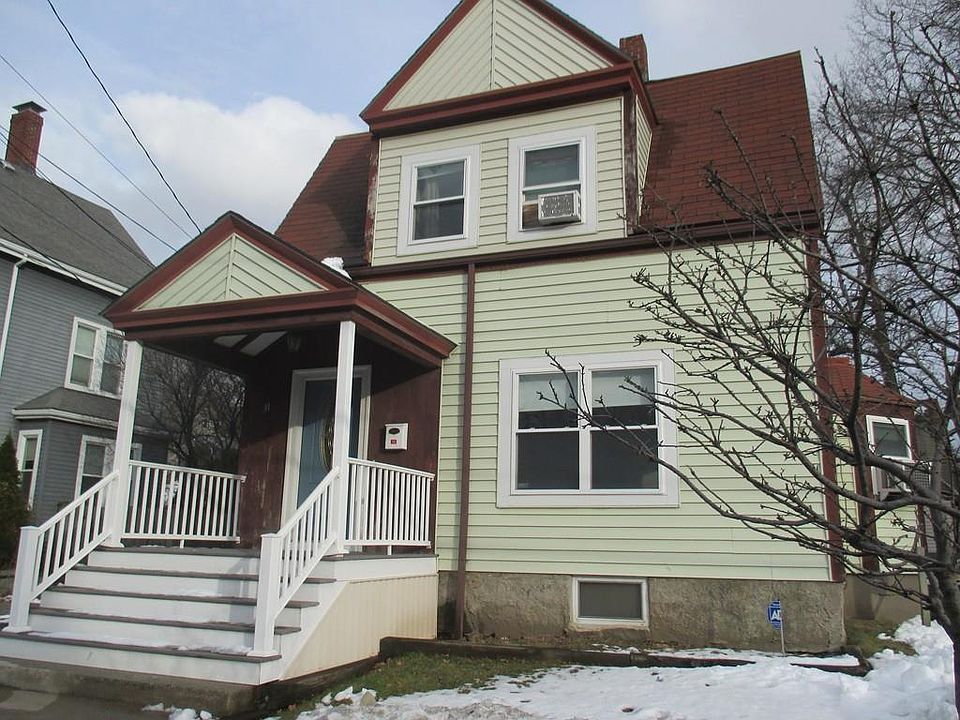 2nd image of 31R Walter St