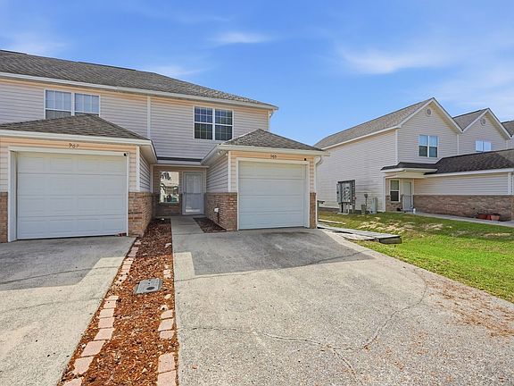 4th image of 965 Scenic Oak Ln