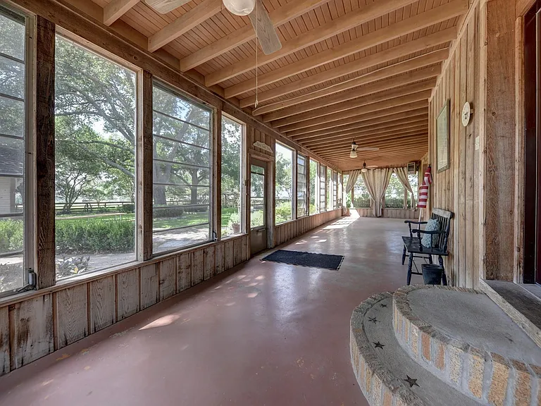 3348 W Ueckert Rd — Photo 30