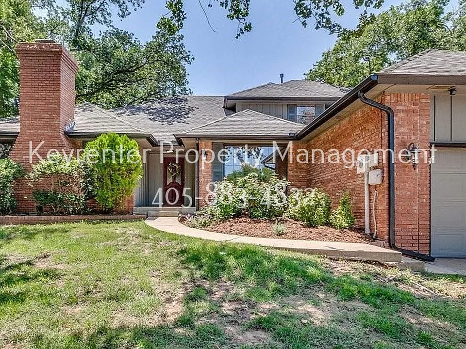 1408 Fox View Ct