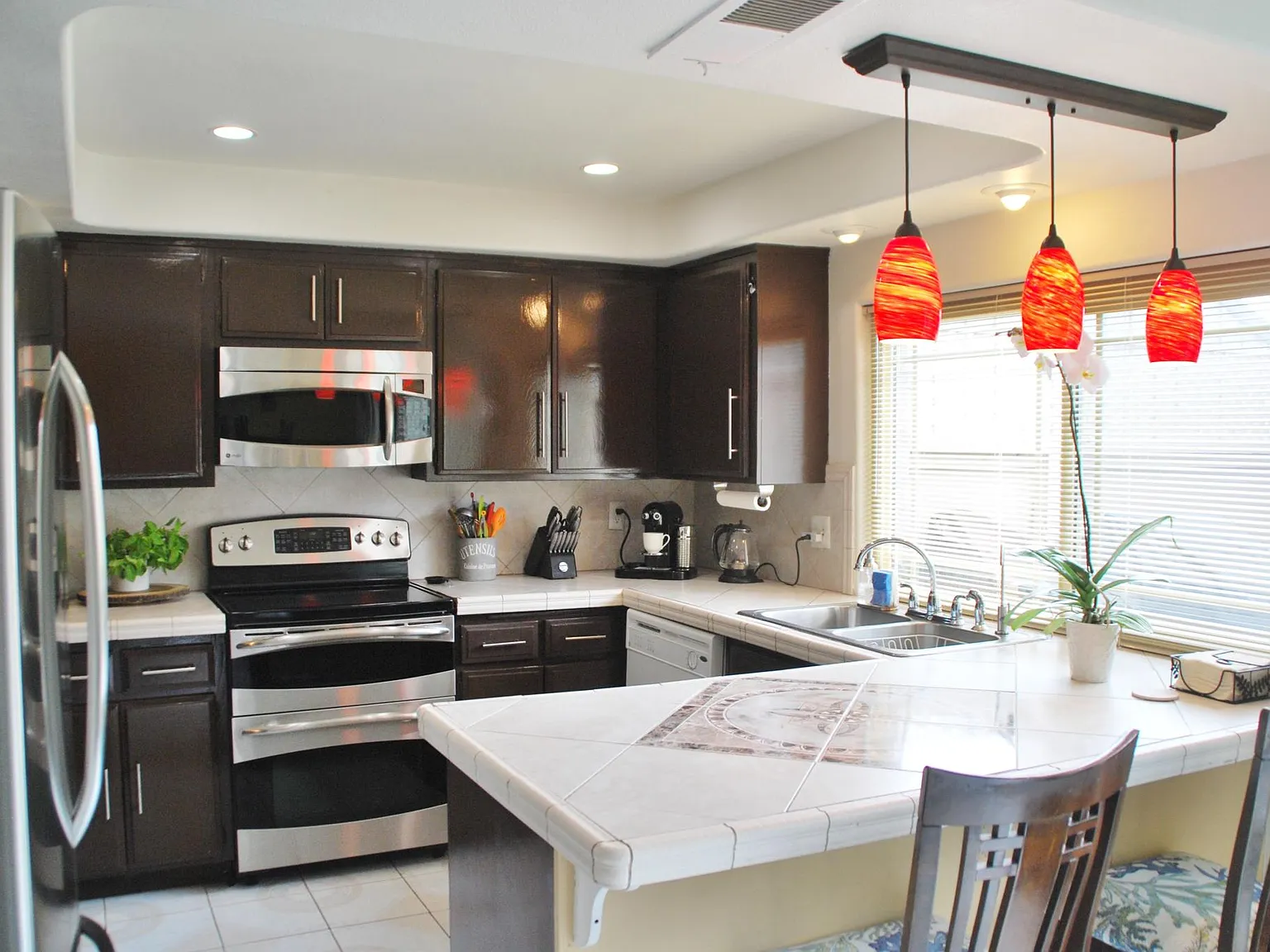 1429 W Cerritos Ave — Photo 3