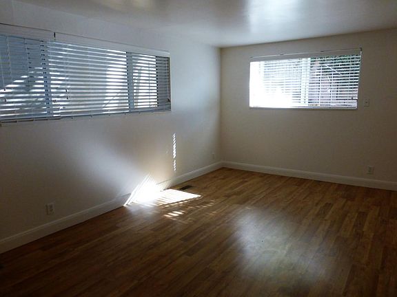 4th image of 475 N Wall St APT 7
