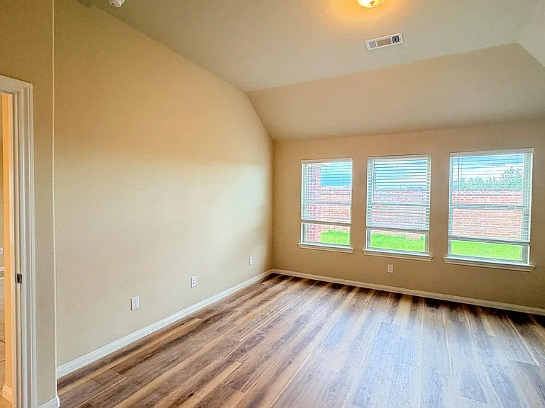 788 Lake Lacosta Dr — Photo 10