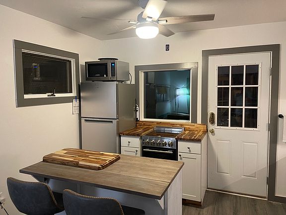 3rd image of 2 Cherry St #2