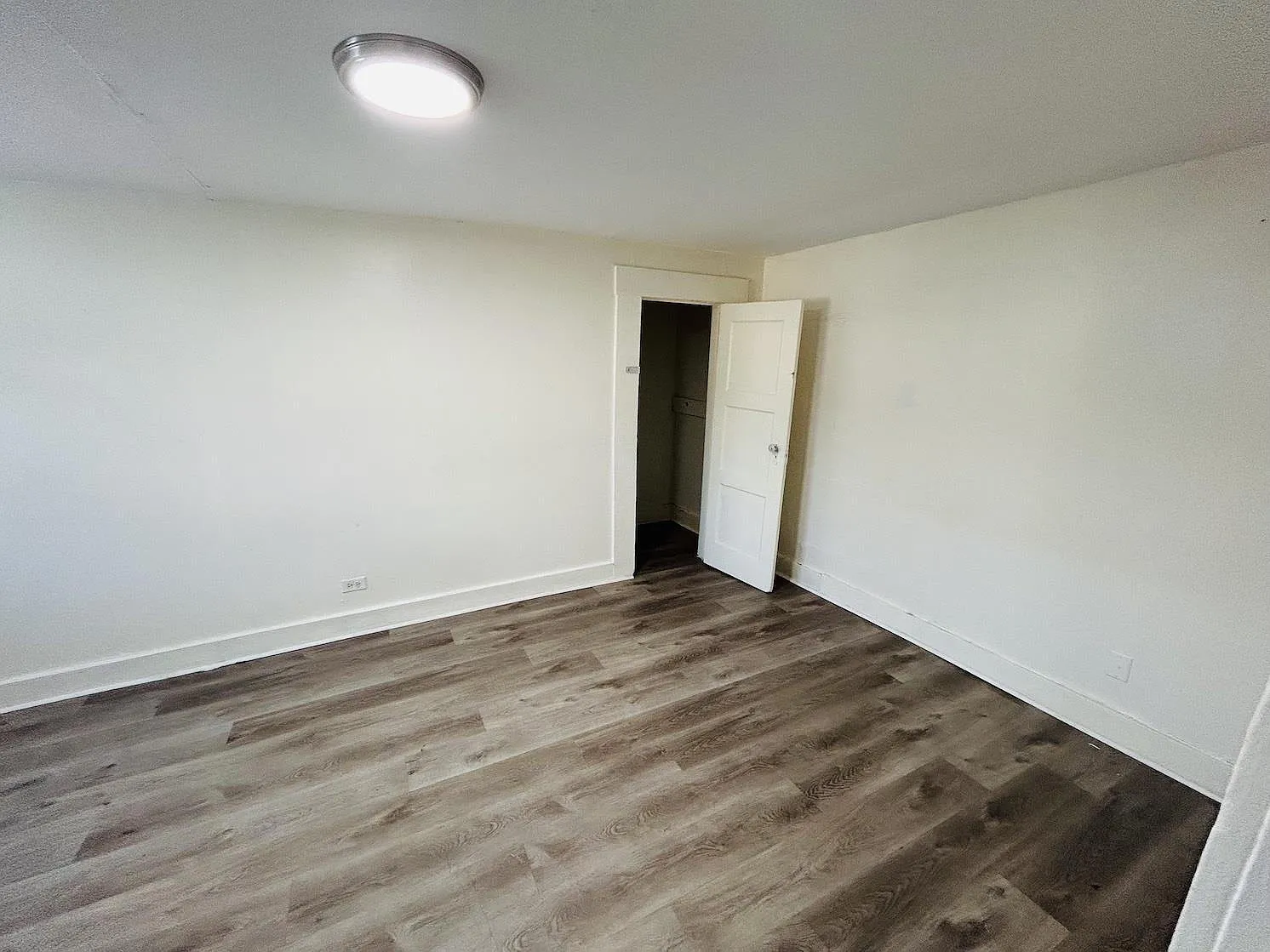 1 bed, 1.0 bath, $600 — Photo 3