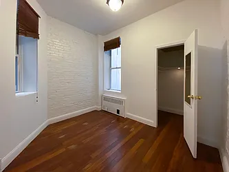 Rented by Kahen Properties