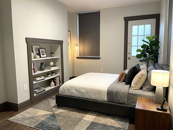 3rd image of 510 Saint Paul Pl #1B