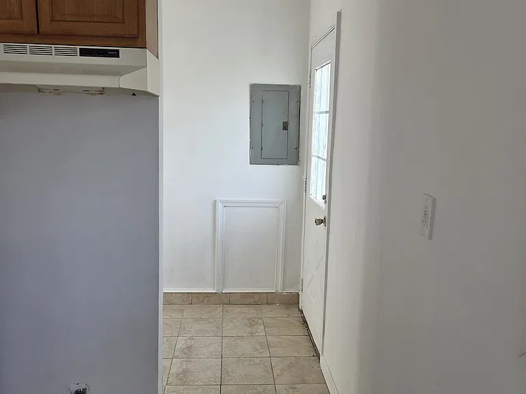 342 Sheridan Dr — Photo 17