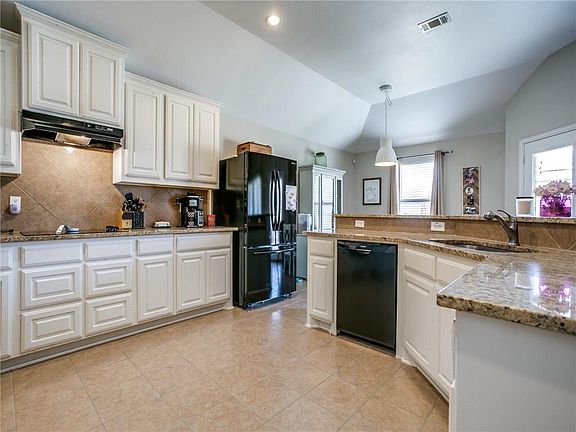 2nd image of 104 Haymeadow Dr