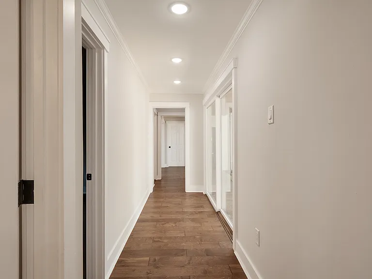 519 Thorn Ridge Cv — Photo 11
