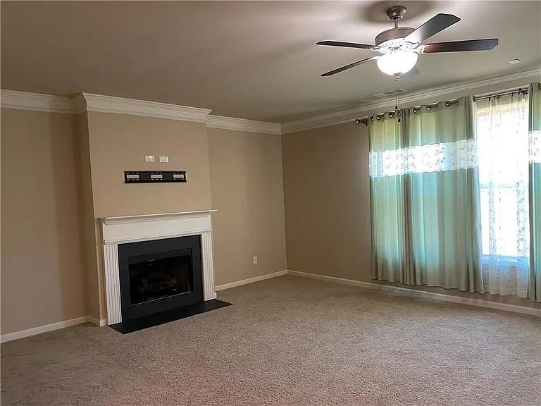 1430 Ox Bridge Way — Photo 8