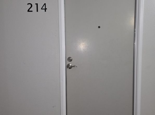 1501 N Brea Blvd #214