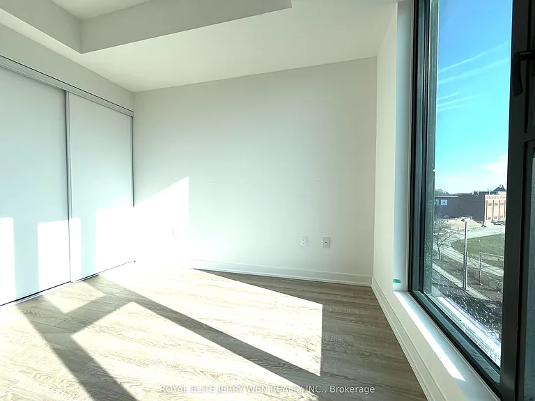 250 Lawrence Ave W #613 — Photo 8