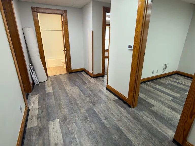 325 E Main St #2 — Photo 2
