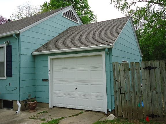 3rd image of 72 Elmwood Ave