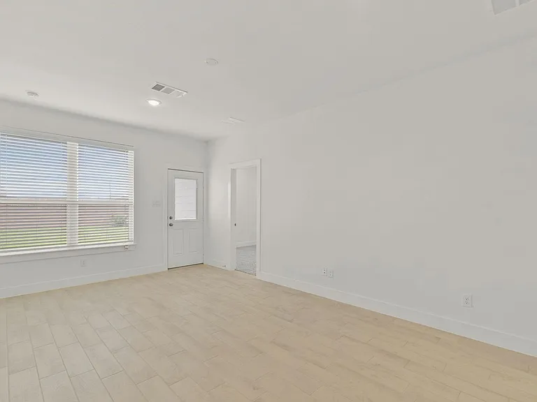 21118 Garden Palm Dr — Photo 7