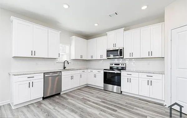 3824 Saddle Bag Ct — Photo 8