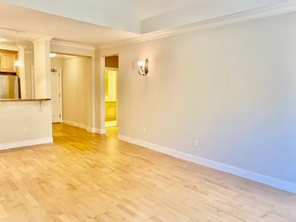 Laguna Honda, 300 Laguna Honda Blvd APT 303, San Francisco, CA 94116