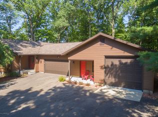 340 Van Buren St, Dimondale, MI 48821